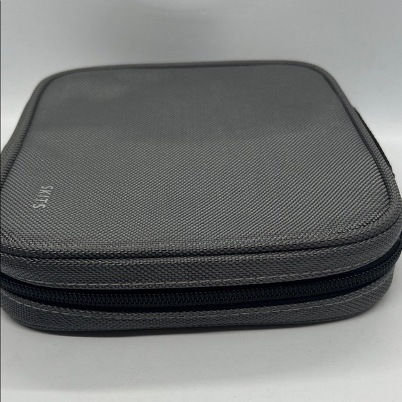 SKITS Charcoal Organizer Geek Tech Travel Case | Like New 🆕 - Picture 6 of 12